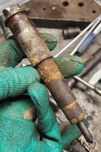 Приме прикепевшей форсунки